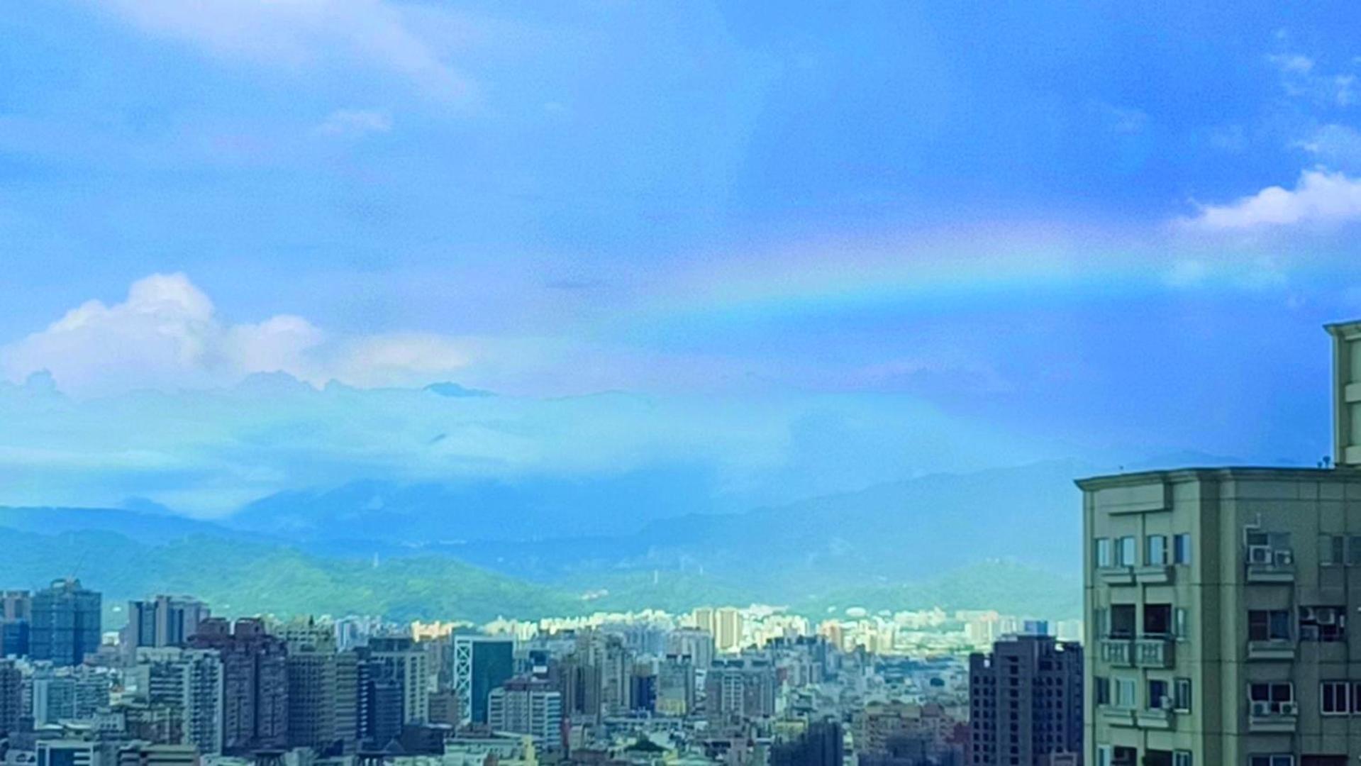 Niwill Homestay 台中市 エクステリア 写真